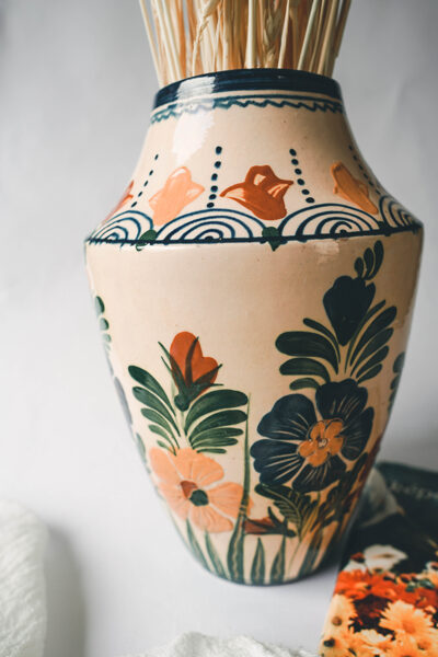 • Ilonyką Vase •