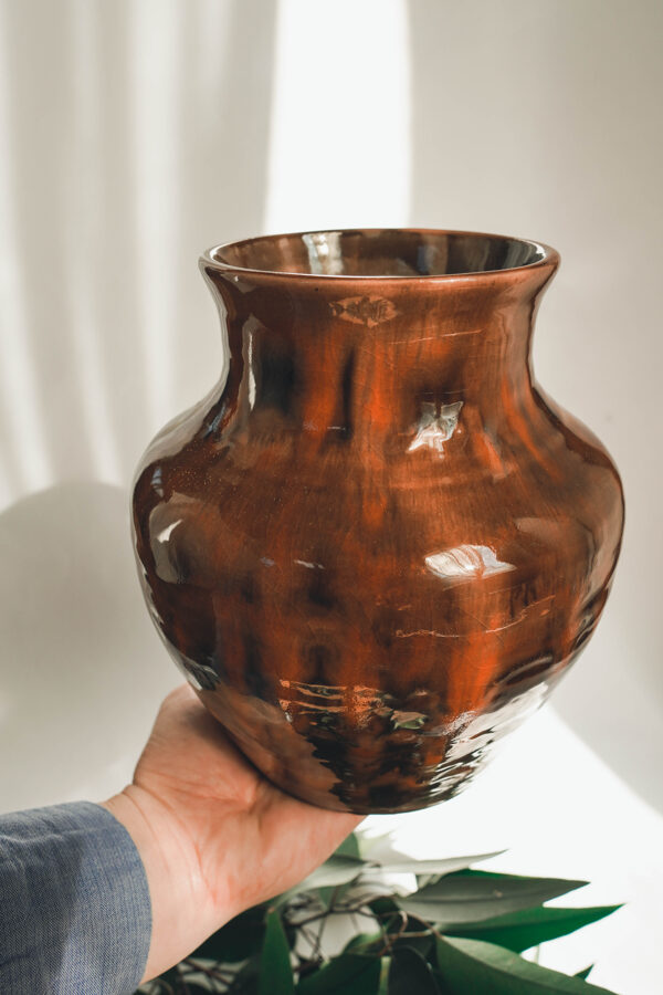 • Figs Vase •